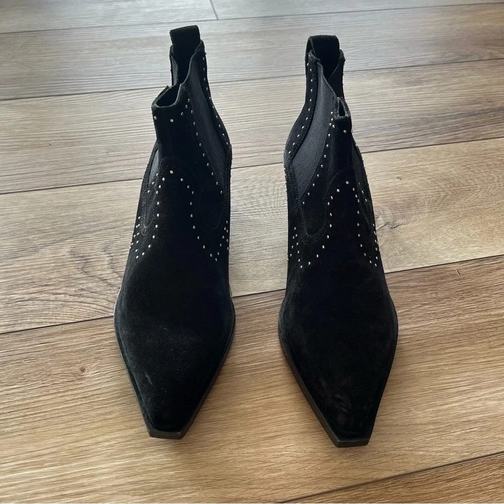 NWOT Rag & Bone Size 5 / 35 Black Suede Westin Bootie Boots Stud